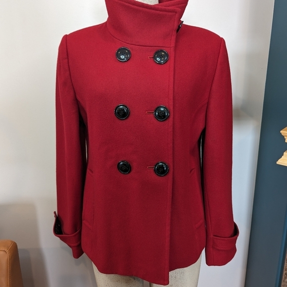 Red wool peacoat by designer Simon Chang. Size 11/12/L - Picture 4 of 12